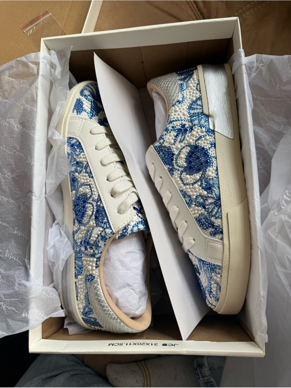 Betsey Johnson Damon Blue Floral Sneaker Size 9 Brand New